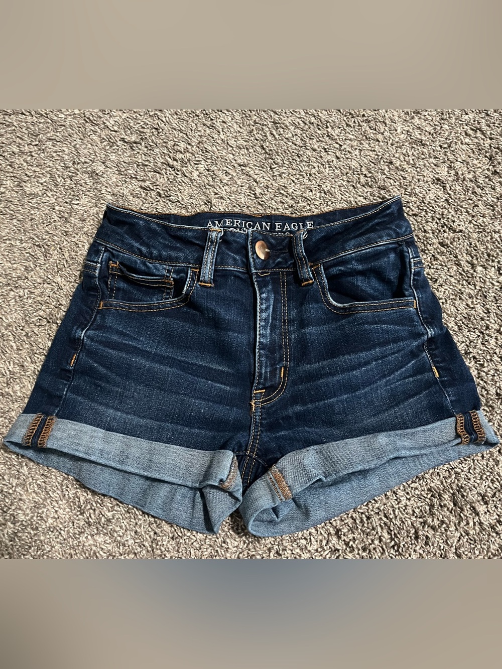 American Eagle Hi-Rise Shortie Super Stretch dark wash shorts sz 2